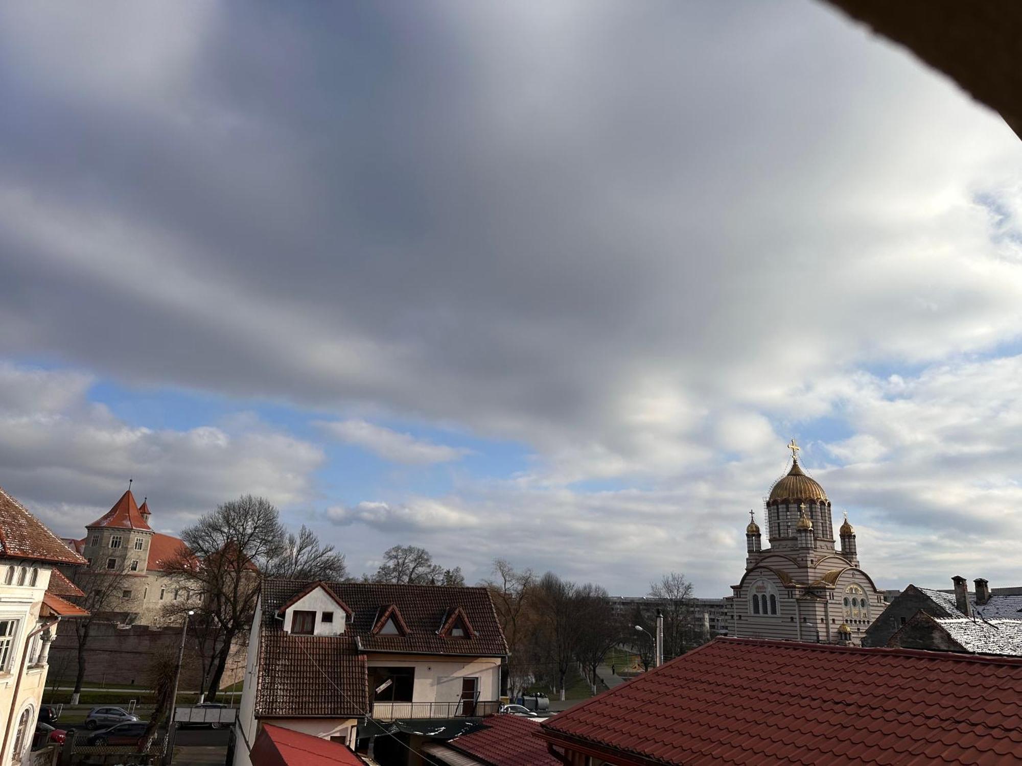 Pensiunea Sada Făgăraş Eksteriør bilde